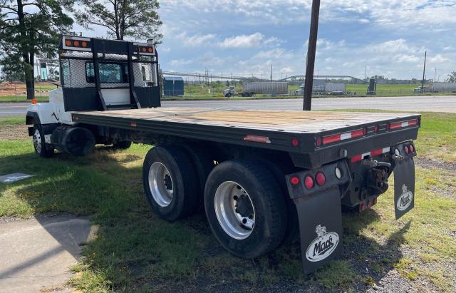 1M2P267C73M067361 - 2003 MACK 600 RD600 WHITE photo 3