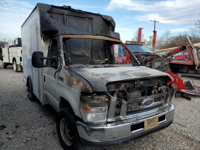 1FDSE3FL3BDB26566 - 2011 FORD ECONOLINE E350 SUPER DUTY CUTAWAY VAN WHITE photo 4