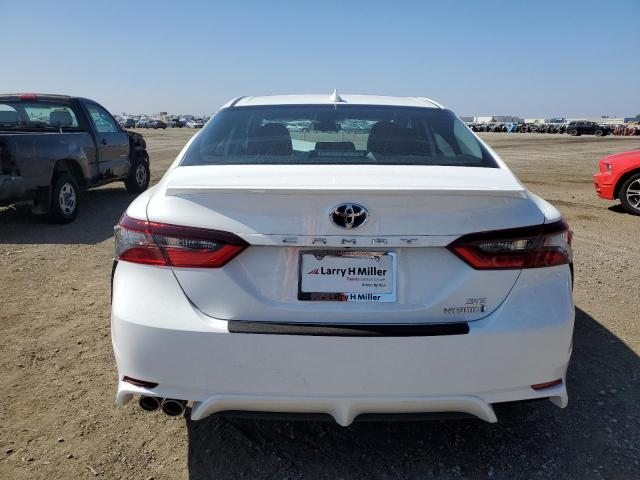 4T1G31AK6RU622017 - 2024 TOYOTA CAMRY SE NIGHT SHADE WHITE photo 6