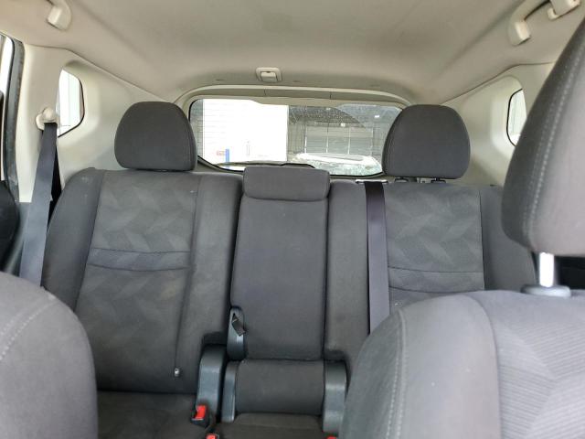 KNMAT2MV7GP660146 - 2016 NISSAN ROGUE S WHITE photo 10