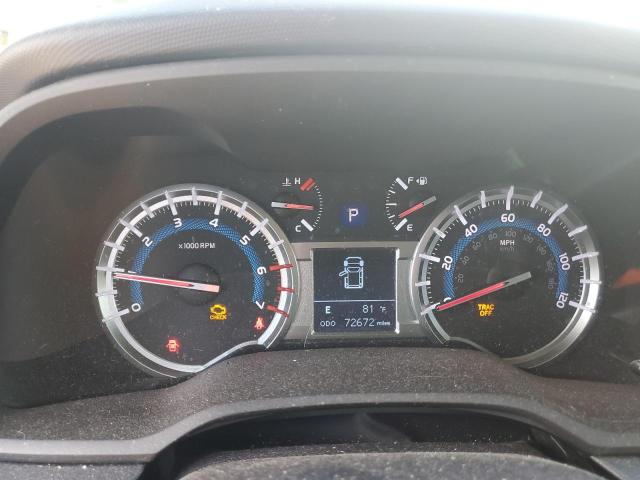 JTEBU5JR3J5515209 - 2018 TOYOTA 4RUNNER SR5/SR5 PREMIUM Серебристый фото 9