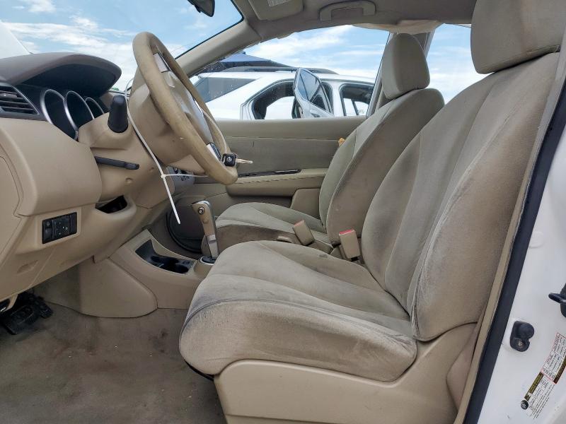 3N1BC11E48L392854 - 2008 NISSAN VERSA S WHITE photo 7