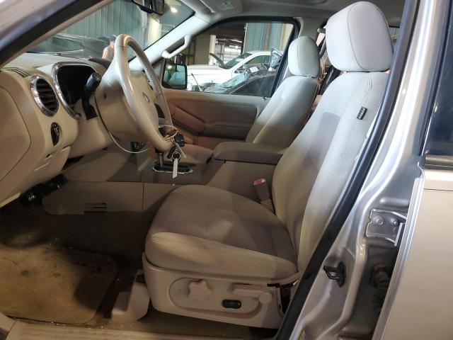 1FMEU73E67UA72393 - 2007 FORD EXPLORER XLT 银色 照片 7