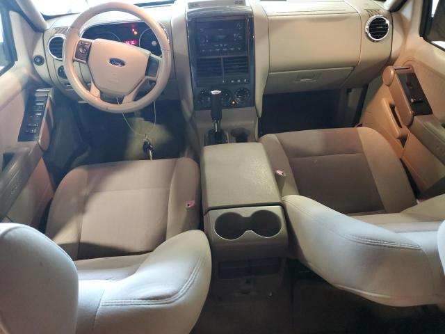 1FMEU73E67UA72393 - 2007 FORD EXPLORER XLT 银色 照片 8
