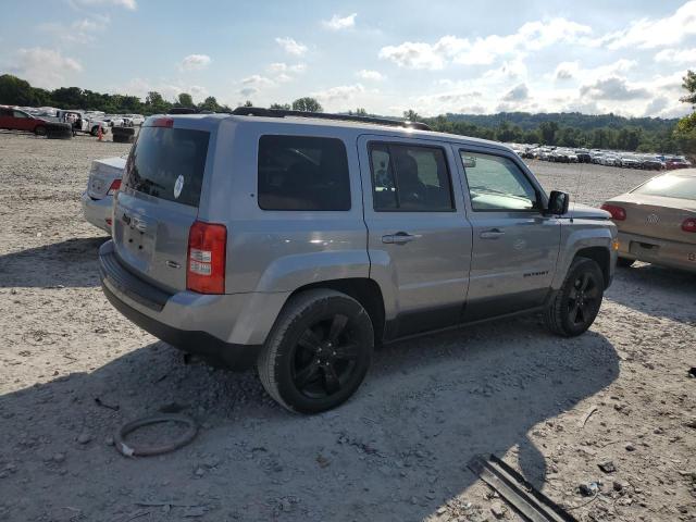 1C4NJPBA4FD429239 - 2015 JEEP PATRIOT SPORT 银色 照片 3