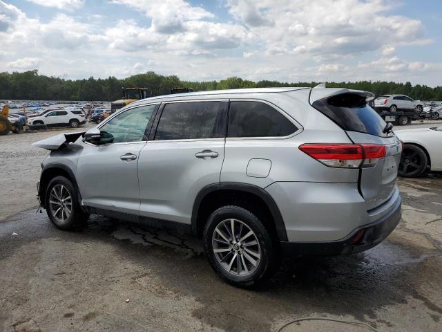 5TDKZRFH4KS561379 - 2019 TOYOTA HIGHLANDER SE Gümüş fotoğraf 2