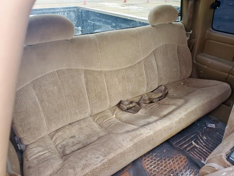 2GCEC19T2X1136497 - 1999 CHEVROLET SILVERADO C1500 GOLD photo 10