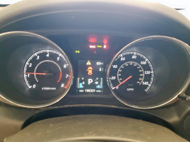 JA4AP3AU0JU019980 - 2018 MITSUBISHI OUTLANDER ES WHITE photo 9