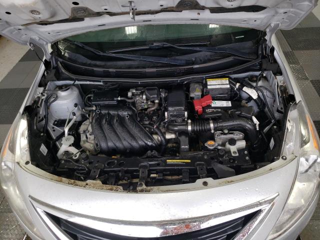 3N1CN7AP7GL905225 - 2016 NISSAN VERSA S SILVER photo 11