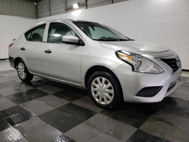 3N1CN7AP7GL905225 - 2016 NISSAN VERSA S SILVER photo 4