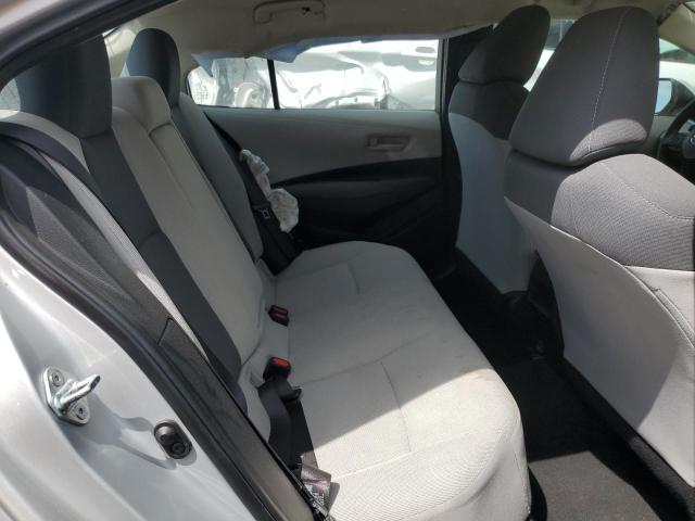 5YFEPMAE9NP285488 - 2022 TOYOTA COROLLA LE 银色 照片 10