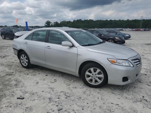 4T1BF3EK9AU072758 - 2010 TOYOTA CAMRY BASE SILVER photo 4
