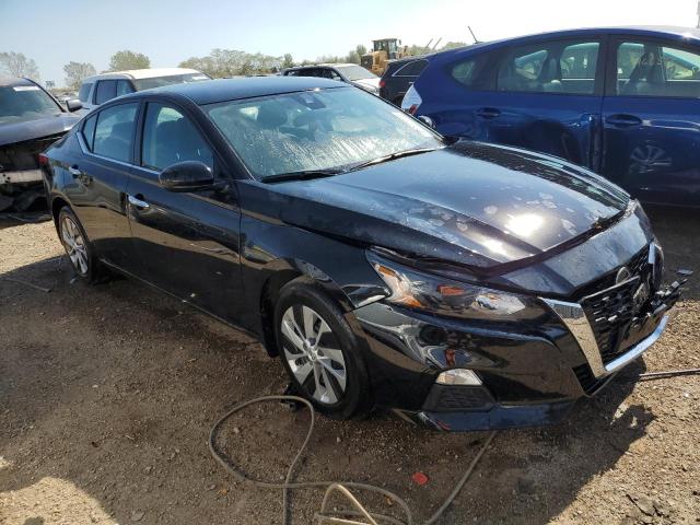 1N4BL4BV2NN420102 - 2022 NISSAN ALTIMA S BLACK photo 4