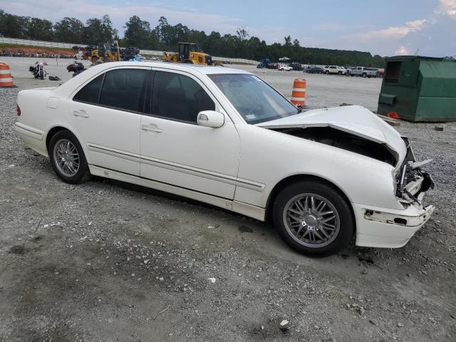 WDBJF65J42B428294 - 2002 MERCEDES-BENZ E 320 Ağ foto 4