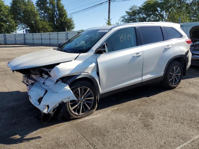2019 TOYOTA HIGHLANDER SE, 