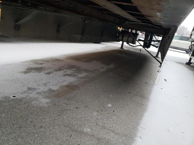 1UYVS2532WM421025 - 1998 UTILITY REEFER WHITE photo 5