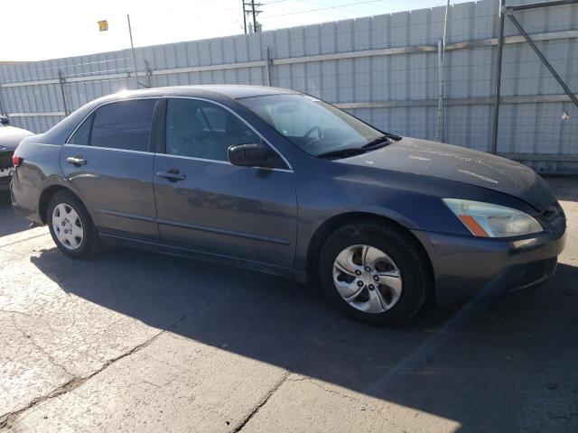 1HGCM56455A078284 - 2005 HONDA ACCORD LX GRAY photo 4