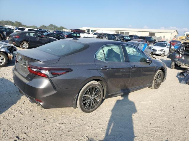 4T1T11AK5PU760942 - 2023 TOYOTA CAMRY SE NIGHT SHADE GREEN photo 3