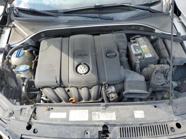 1VWAP7A37DC061753 - 2013 VOLKSWAGEN PASSAT S SILVER photo 11