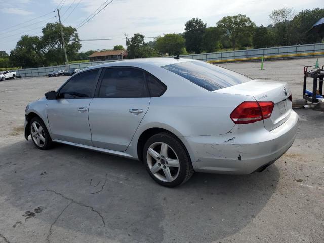1VWAP7A37DC061753 - 2013 VOLKSWAGEN PASSAT S SILVER photo 2