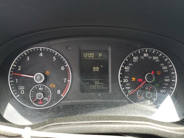 1VWAP7A37DC061753 - 2013 VOLKSWAGEN PASSAT S SILVER photo 9