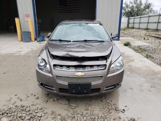 1G1ZE5E07CF279049 - 2012 CHEVROLET MALIBU LTZ ვერცხლისფერი ფოტო 5