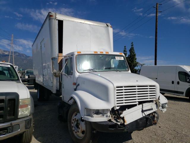 1999 INTERNATIONAL 4000 4700, 