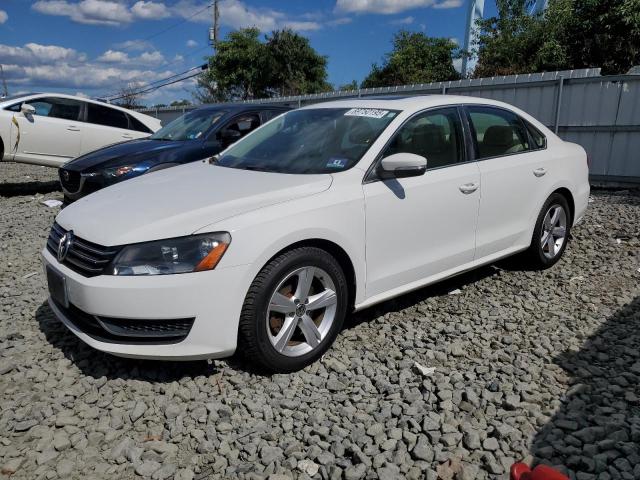 2013 VOLKSWAGEN PASSAT SE, 