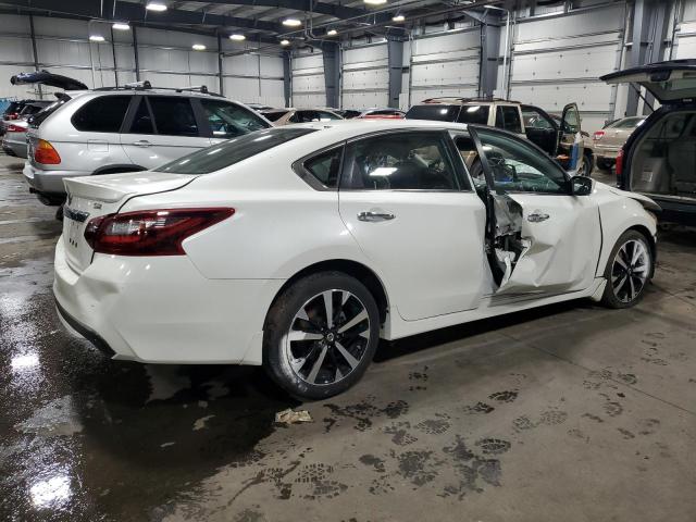 1N4AL3AP8JC147861 - 2018 NISSAN ALTIMA 2.5 WHITE photo 3