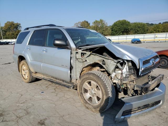 JTEBU14R780130926 - 2008 TOYOTA 4RUNNER SR5 SILVER photo 4