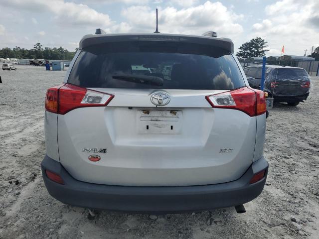 2T3WFREV5FW131107 - 2015 TOYOTA RAV4 XLE SILVER photo 6