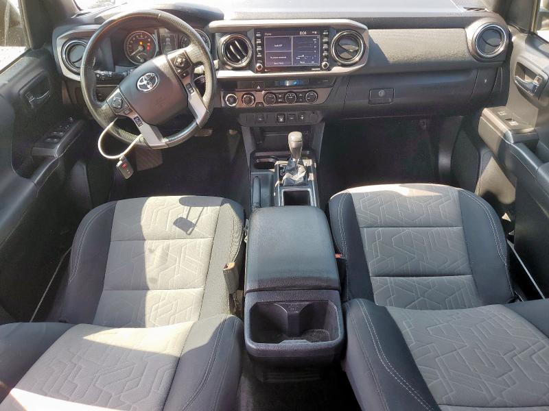 3TMCZ5AN1MM437082 - 2021 TOYOTA TACOMA DOUBLE CAB ვერცხლისფერი ფოტო 8