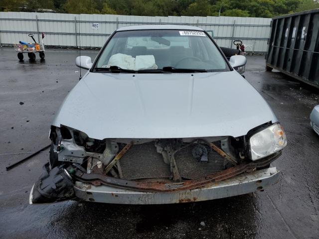 3N1CB51D64L467702 - 2004 NISSAN SENTRA 1.8 SILVER photo 5