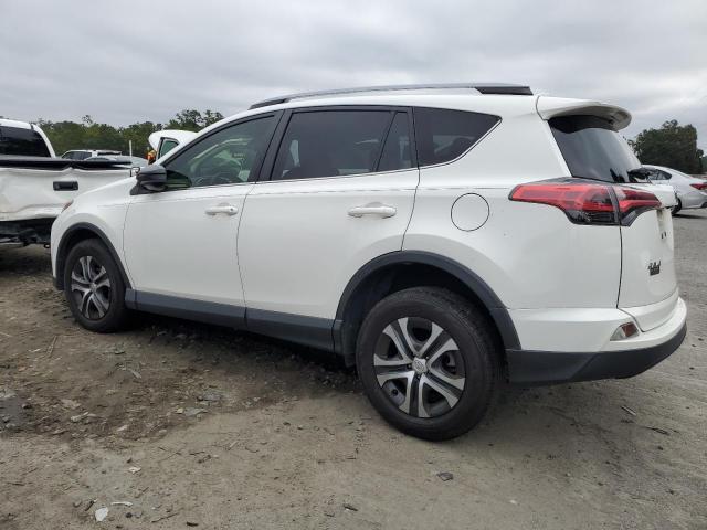 JTMZFREV3HJ112201 - 2017 TOYOTA RAV4 LE WHITE photo 2