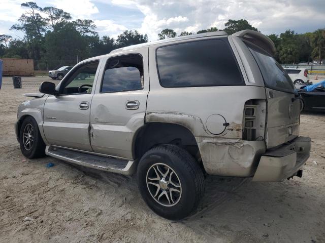 1GYEK63N74R148393 - 2004 CADILLAC ESCALADE LUXURY Marrón foto 2