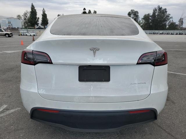 7SAYGAEE2PF590760 - 2023 TESLA MODEL Y WHITE photo 6
