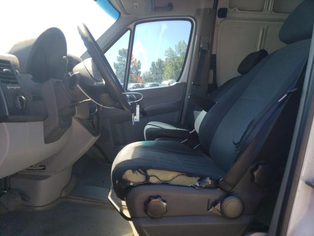 WD3PE7CC3B5604852 - 2011 MERCEDES-BENZ SPRINTER 2500 Biały zdjęcie 7