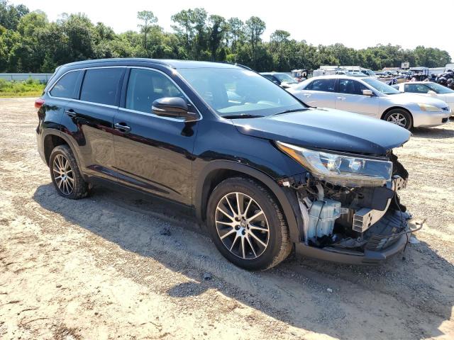 5TDKZRFH8JS528139 - 2018 TOYOTA HIGHLANDER SE 黑色 照片 4