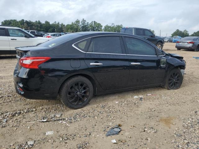 3N1AB7AP6JY262246 - 2018 NISSAN SENTRA S შავი ფოტო 3