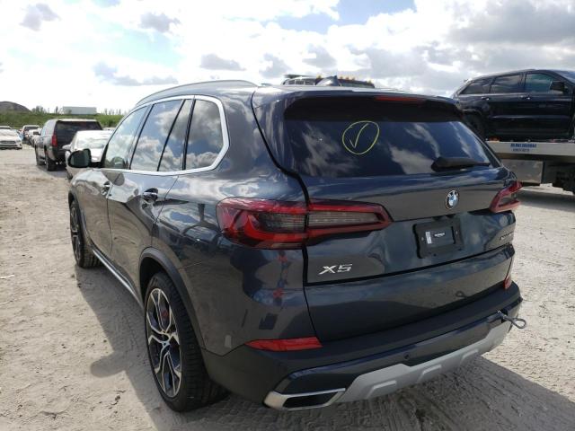 5UXCR4C01N9L16868 - 2022 BMW X5 SDRIVE 40I GRAY photo 2