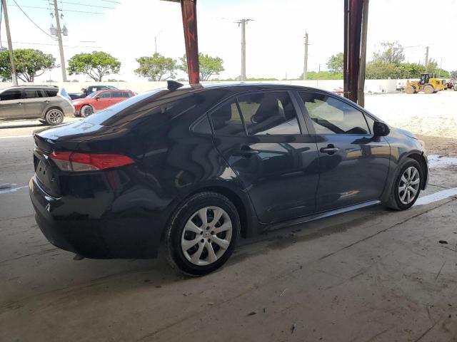 5YFEPMAE4NP378130 - 2022 TOYOTA COROLLA LE შავი ფოტო 3