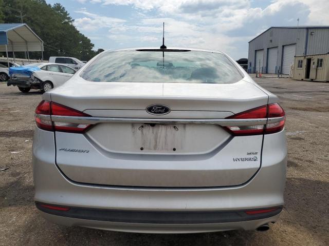 3FA6P0LUXJR140035 - 2018 FORD FUSION SE HYBRID SILVER photo 6