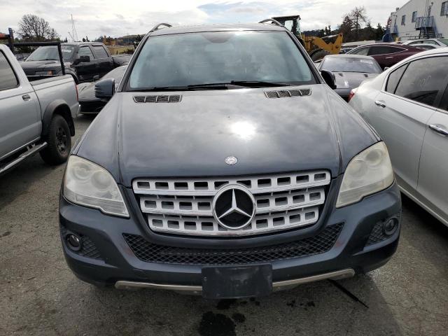 4JGBB5GB0BA731222 - 2011 MERCEDES-BENZ ML 350 GRAY photo 5