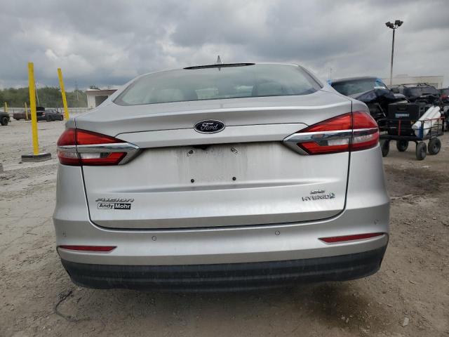 3FA6P0LU4KR243727 - 2019 FORD FUSION SE Gümüş foto 6