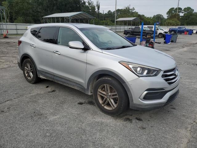 5XYZT3LB7JG542172 - 2018 HYUNDAI SANTA FE S SILVER photo 4