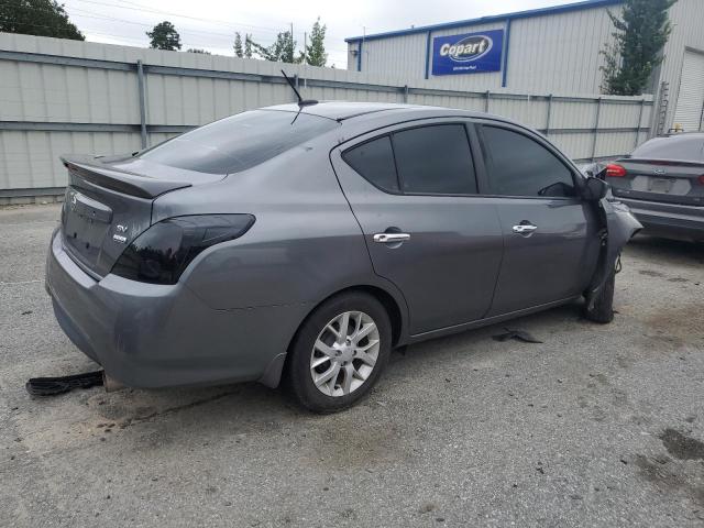 3N1CN7AP2JL832031 - 2018 NISSAN VERSA S 灰色 照片 3