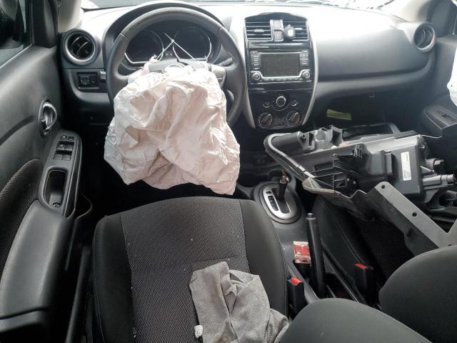 3N1CN7AP2JL832031 - 2018 NISSAN VERSA S 灰色 照片 8