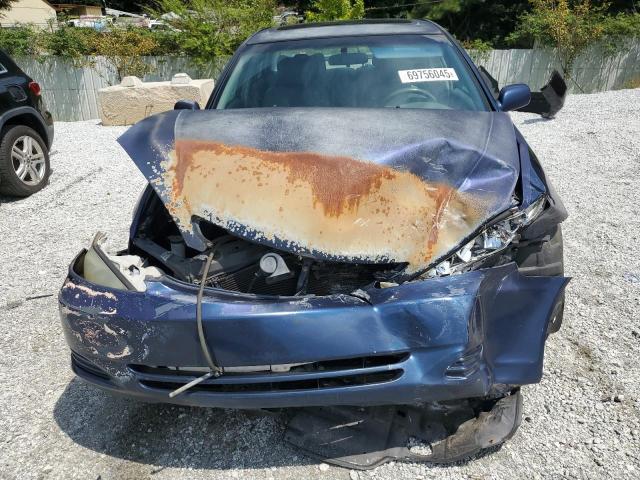 4T1BE32K13U240029 - 2003 TOYOTA CAMRY LE BLUE photo 5