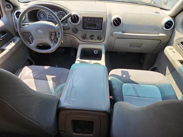 1FMFU16556LA15698 - 2006 FORD EXPEDITION XLT BLUE photo 8