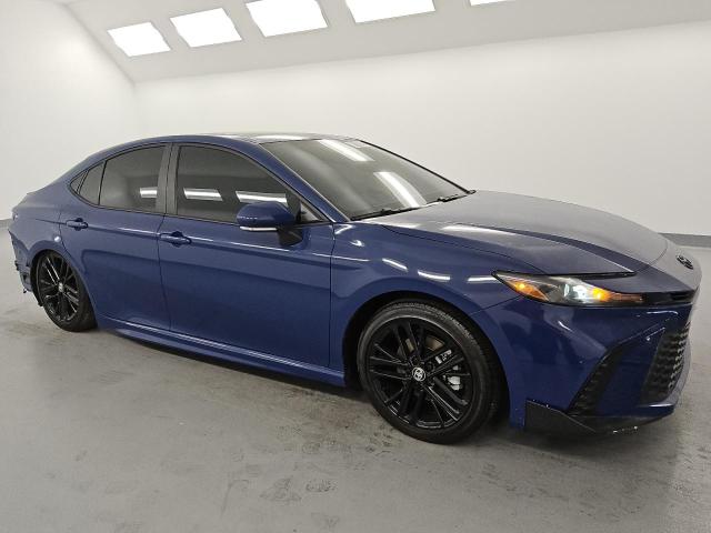 4T1DAACK9SU028825 - 2025 TOYOTA CAMRY - XSE 蓝色 照片 4